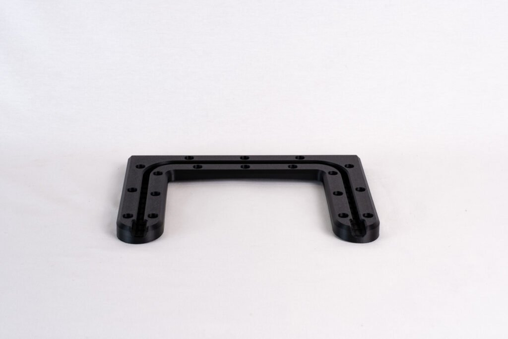 11 Durable dash mount for Land Cruiser, Vehicle-specific GPS and tablet mount Best dash mounts for Toyota Land Cruiser 2008-2015, Off-road radio and phone holders for Toyota SUV, Land Cruiser-specific device holders for off-road, 2