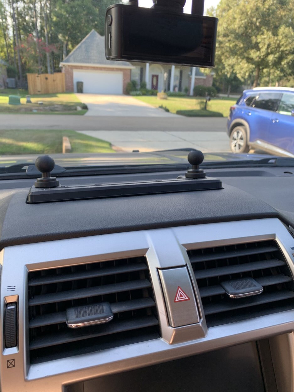 Lexus GX460 dash mount installed in SUV cabin interior
